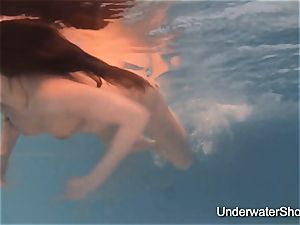 glamour underwater demonstrate of Natalia